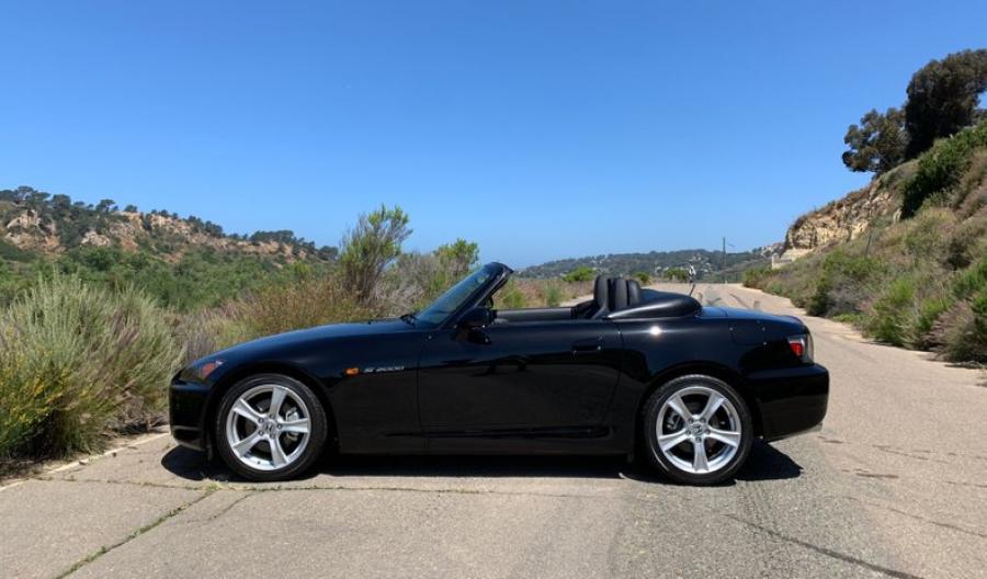  Honda S2000 Berlina Black 2009 года  (фото 2 из 41)